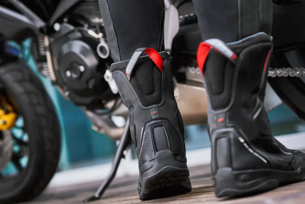 SHIMA STRATO MEN'S URBAN MOTORCYCLE BOOTS BLACK RED